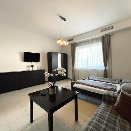 Krasny V Centru Piestan * Piest'any